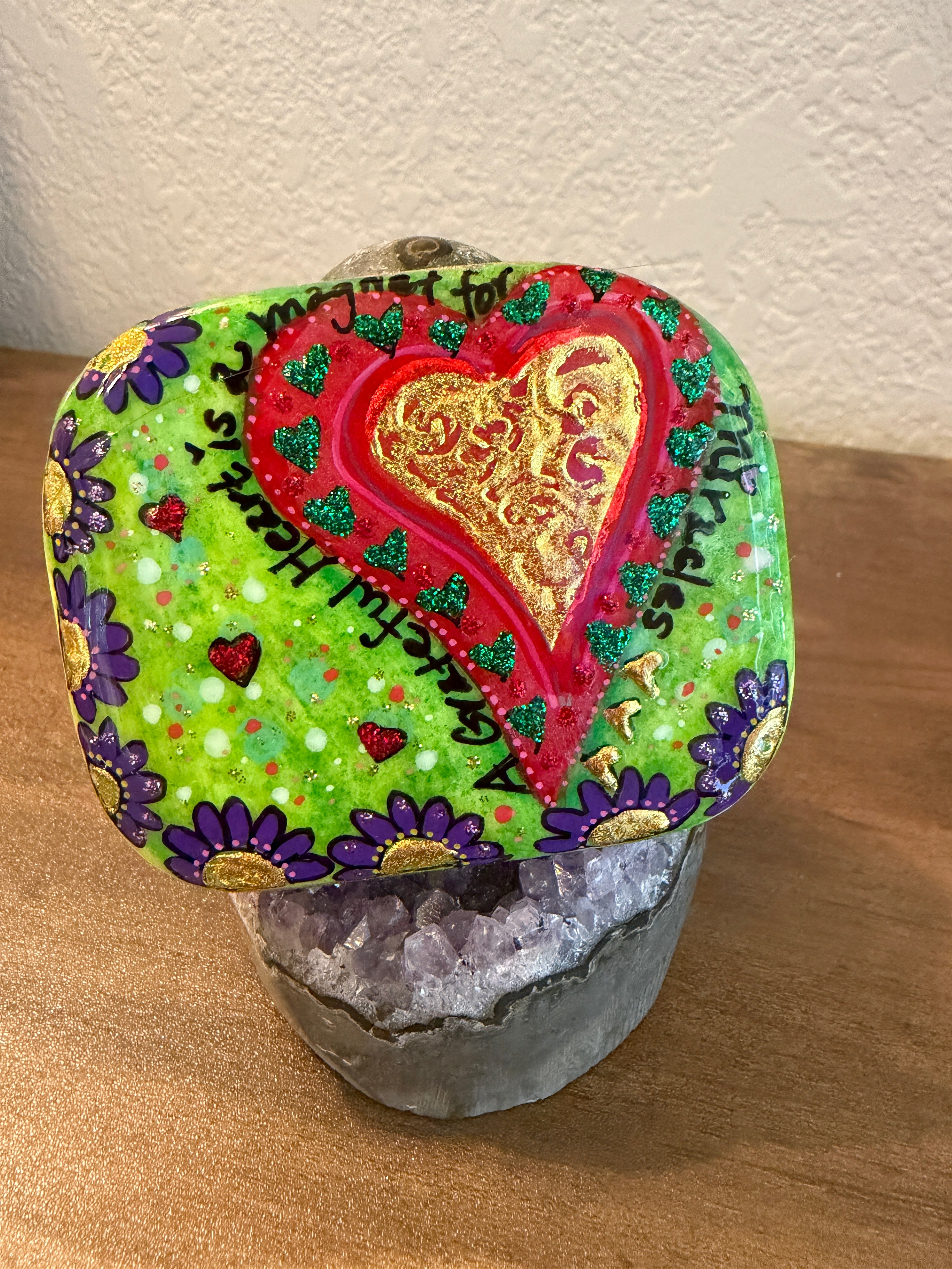 Desk Stone: A Grateful Heart is a magnet for Miracles